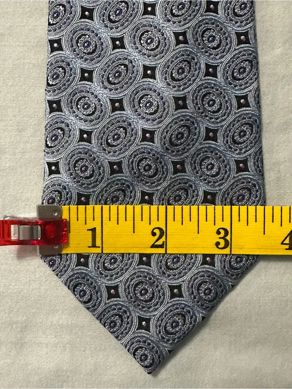Jos A Bank Signature Collection Silk Tie Mens Blue Gray Geometric Medallion